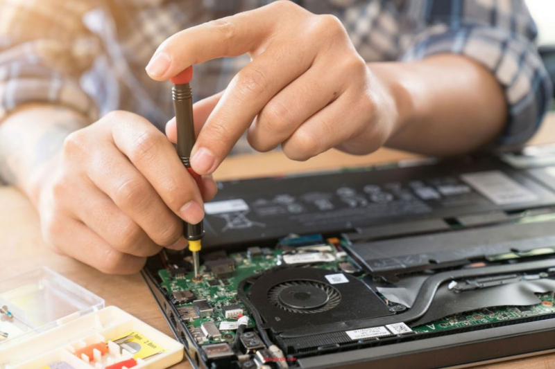 Laptop kh&ocirc;ng l&ecirc;n nguồn 